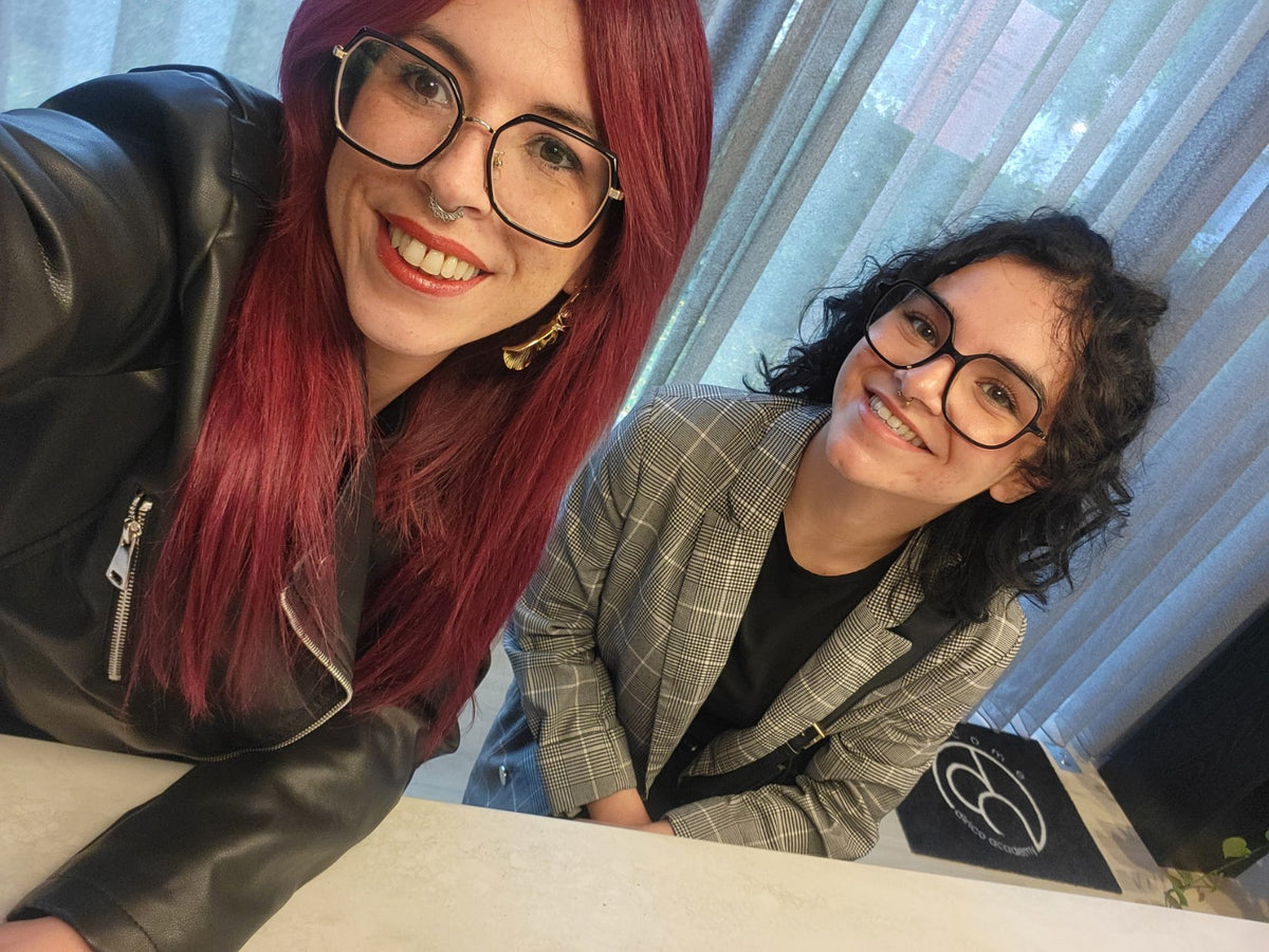 Sabrina et Shanna, équipe du salon HairStudio à Seraing