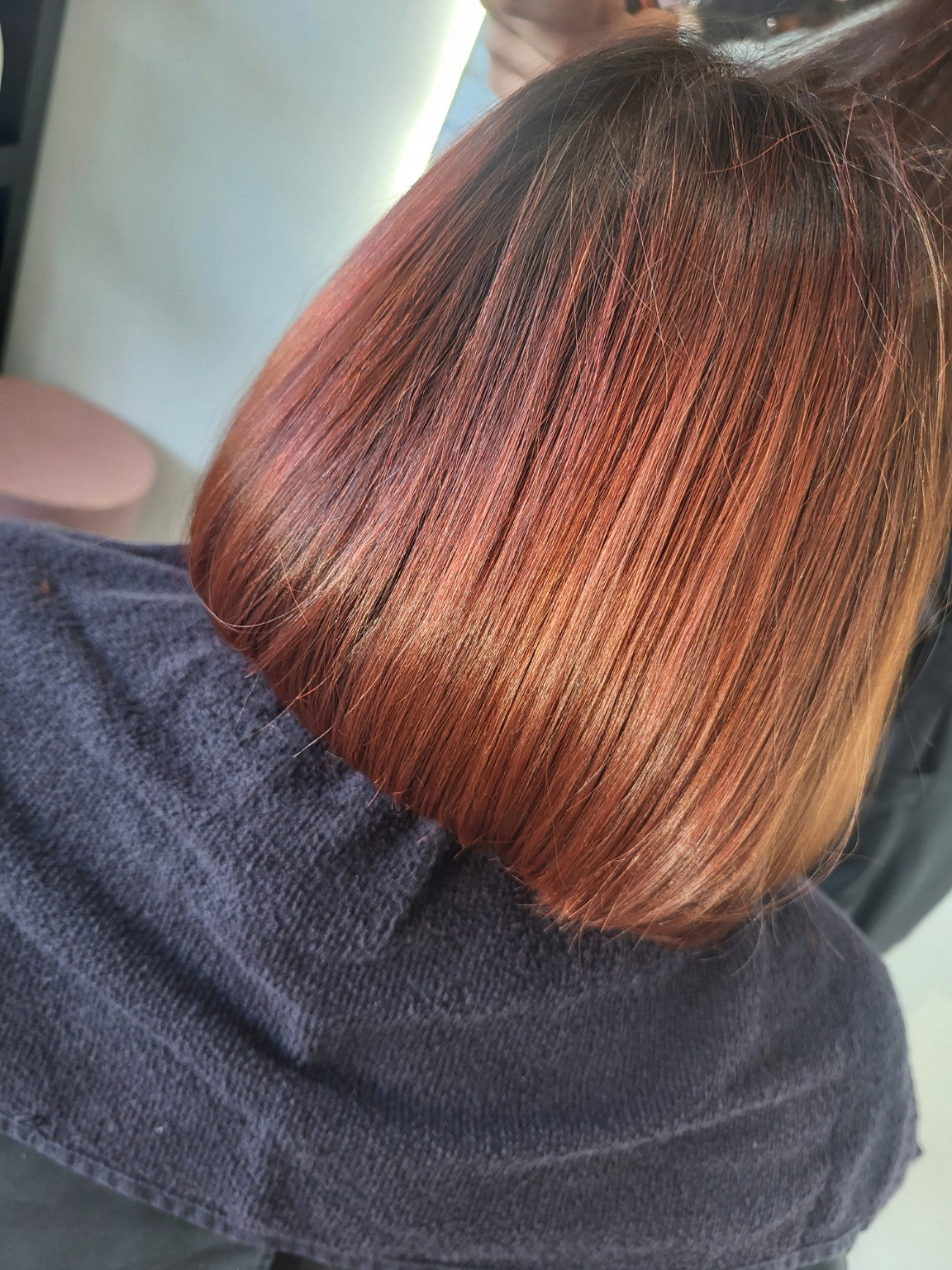 Carré cuivré réalisé chez HairStudio à Seraing